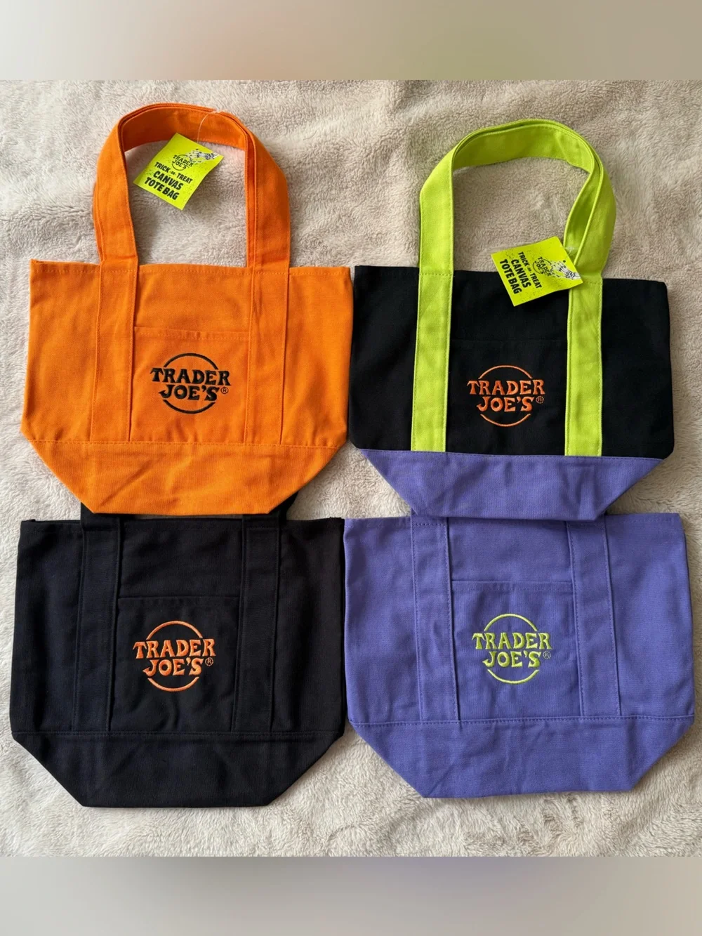 {NOT FOR SALE} ⛔️ NWT Trader Joe’s Trick-or-Treat Mini Canvas Totes 🎃 {Set of 4}